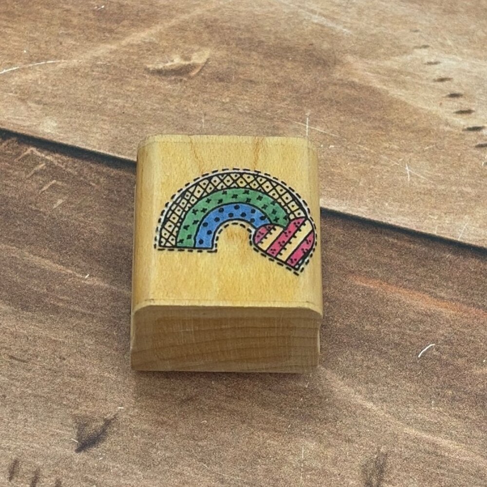 1996 PENNY BLACK 883A RAINBOW WOOD MOUNTED RUBBER STAMP WITH HEART